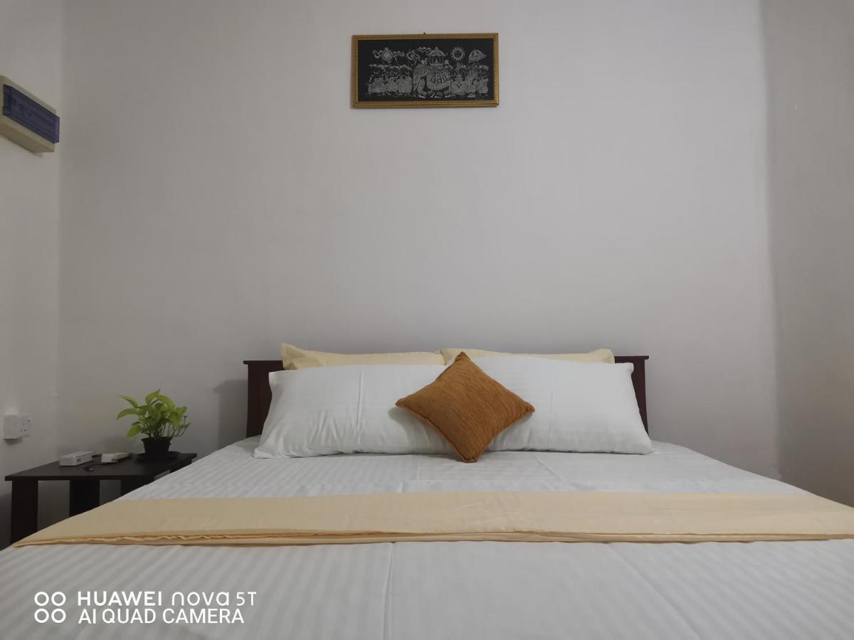 Bee Cottage Negombo Ngoại thất bức ảnh